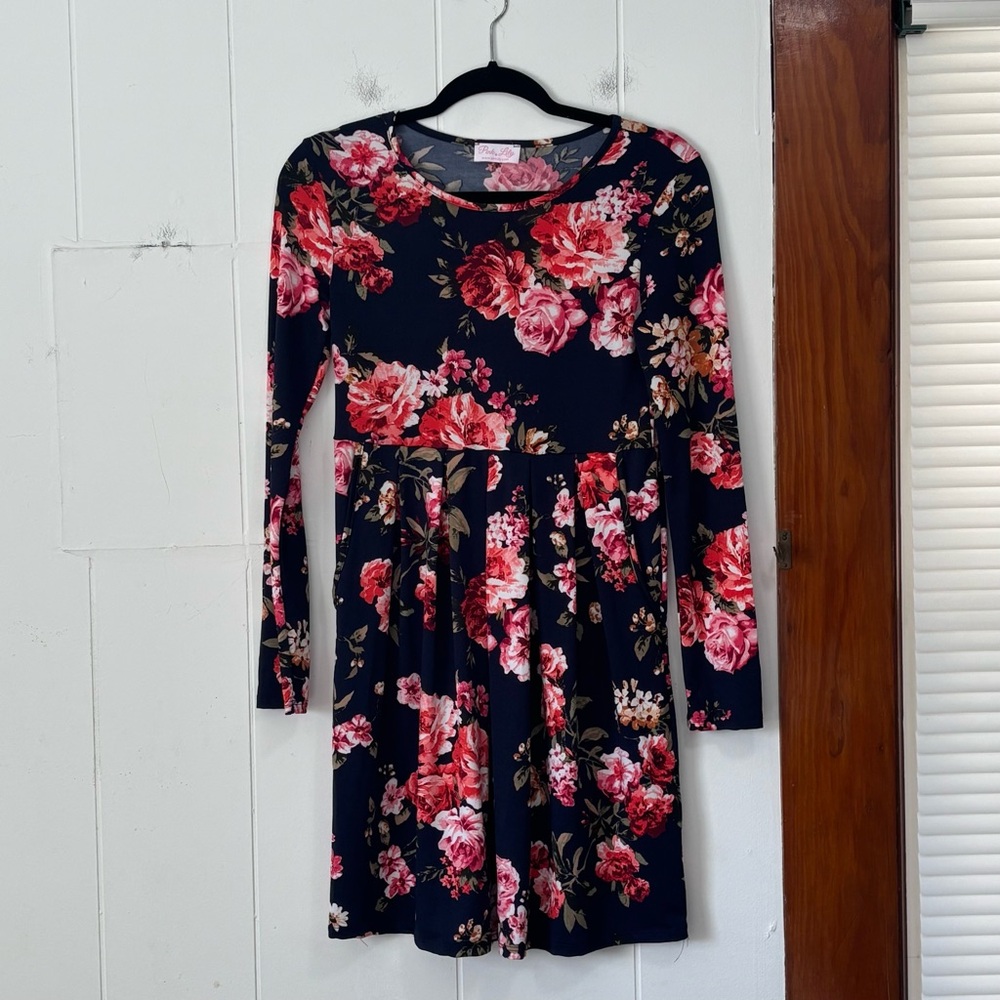 Pink Lily Navy Floral Long‎ sleeve Dress with pockets small
